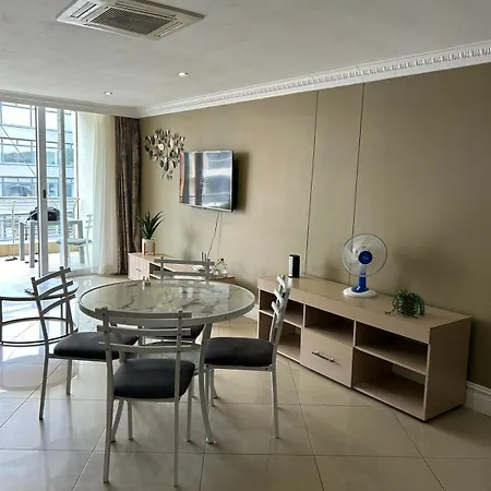 Two Bedroom Apartment In Waterfront Durban Exterior photo