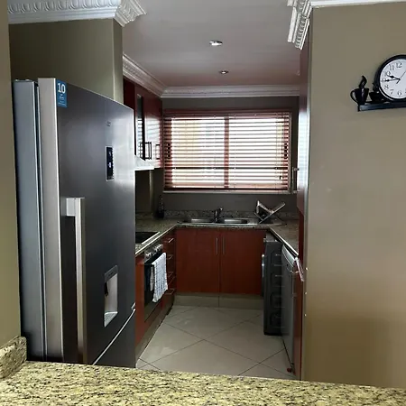 Two Bedroom Apartment In Waterfront Durban Exterior photo