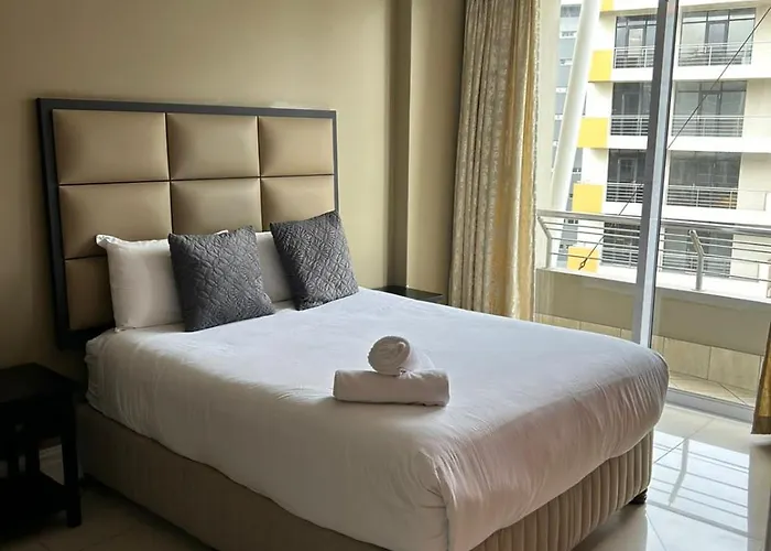 Two Bedroom Apartment In Waterfront